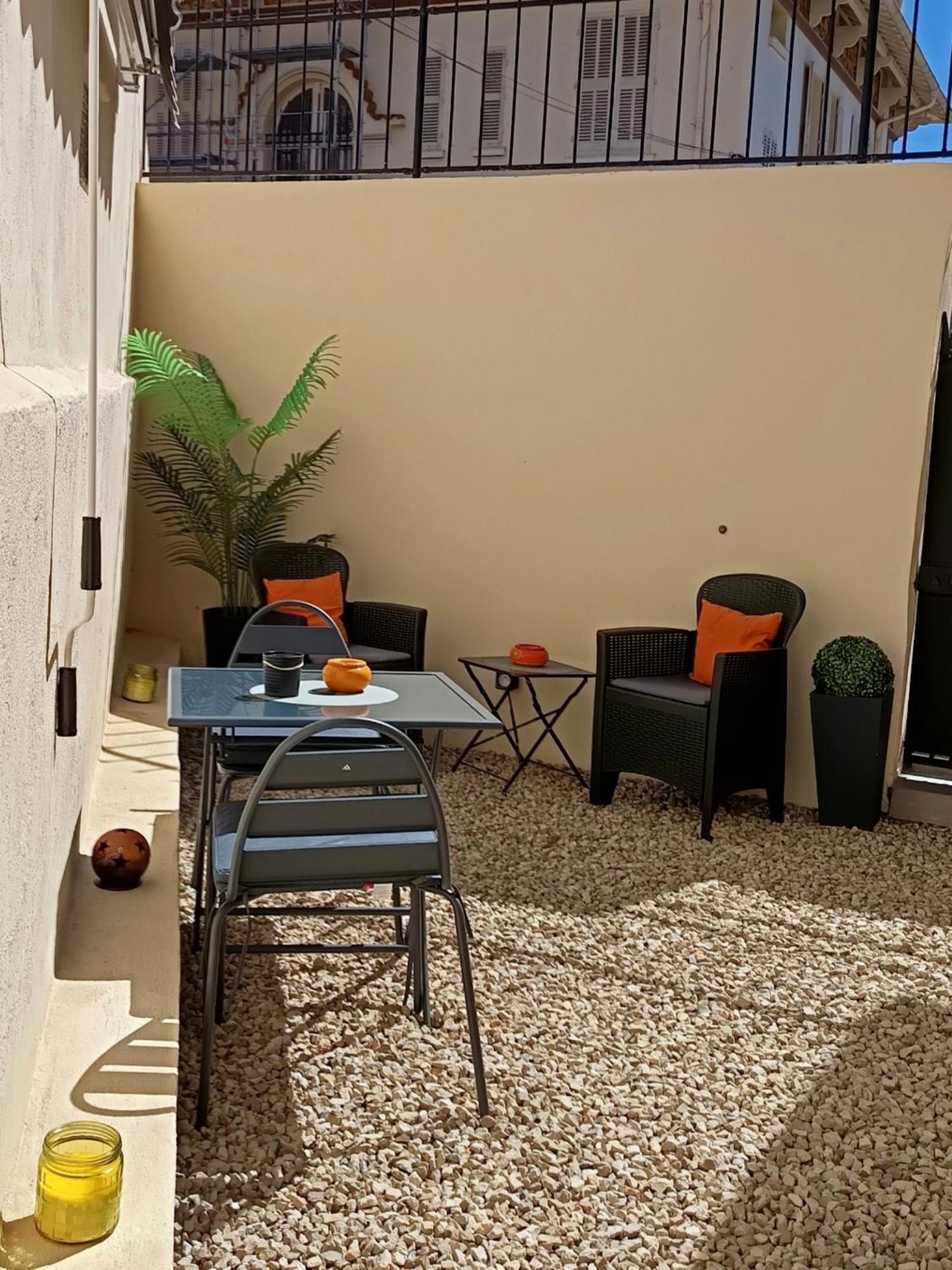Apartment Coquet 2 Pieces Entierement Renove Et Climatise Cannes